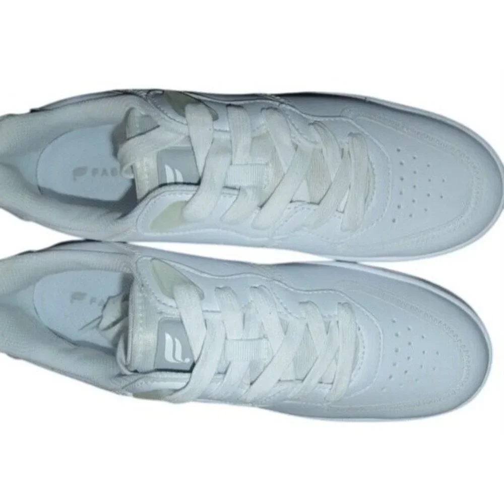 Fabletics White Wilshire Lifestyle Low Top Lace Up Sneaker size 10